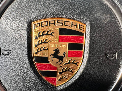 2018 Porsche Cayenne S E-Hybrid Platinum Edition