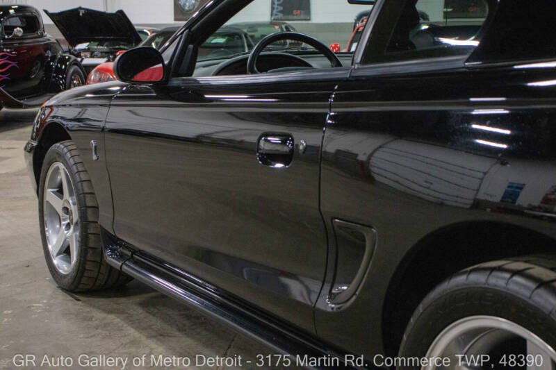 1998 Ford Mustang SVT Cobra