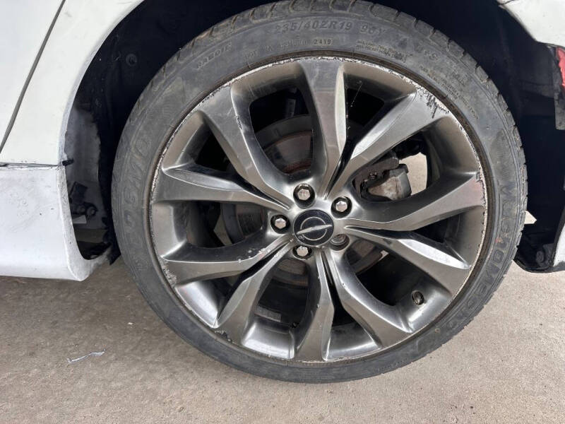 2016 Chrysler 200 S