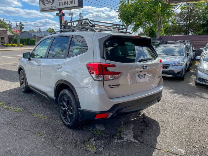 2022 Subaru Forester Premium