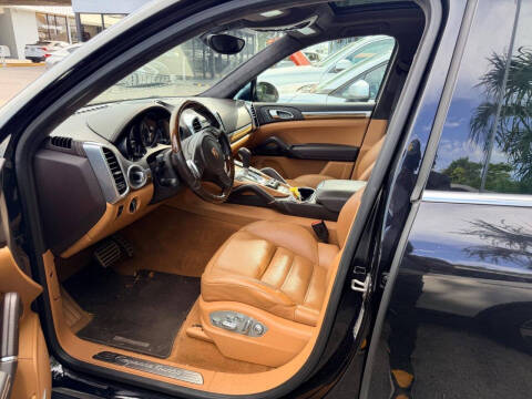 2014 Porsche Cayenne Turbo