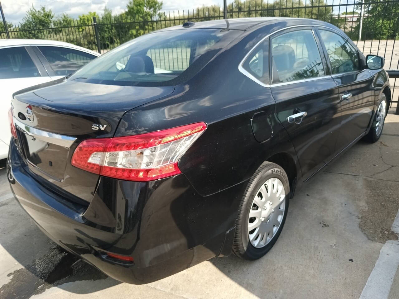 2015 Nissan Sentra for sale at Auto Haus Imports in Grand Prairie, TX