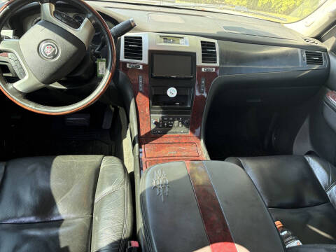 2010 Cadillac Escalade Premium