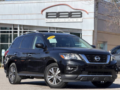 2017 Nissan Pathfinder S