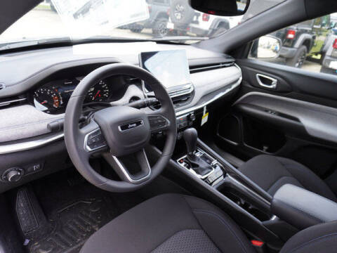 2024 Jeep Compass Sport