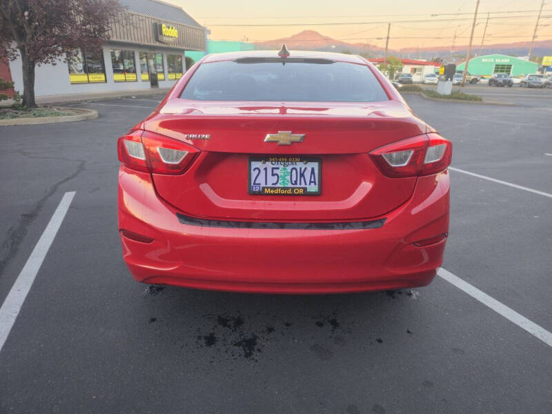 2017 Chevrolet Cruze LS Auto