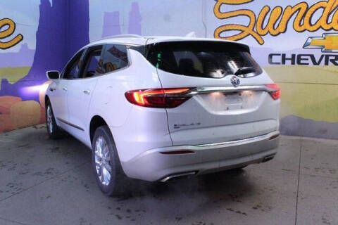2020 Buick Enclave Essence