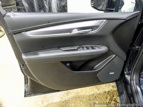 2023 Cadillac XT5 Luxury