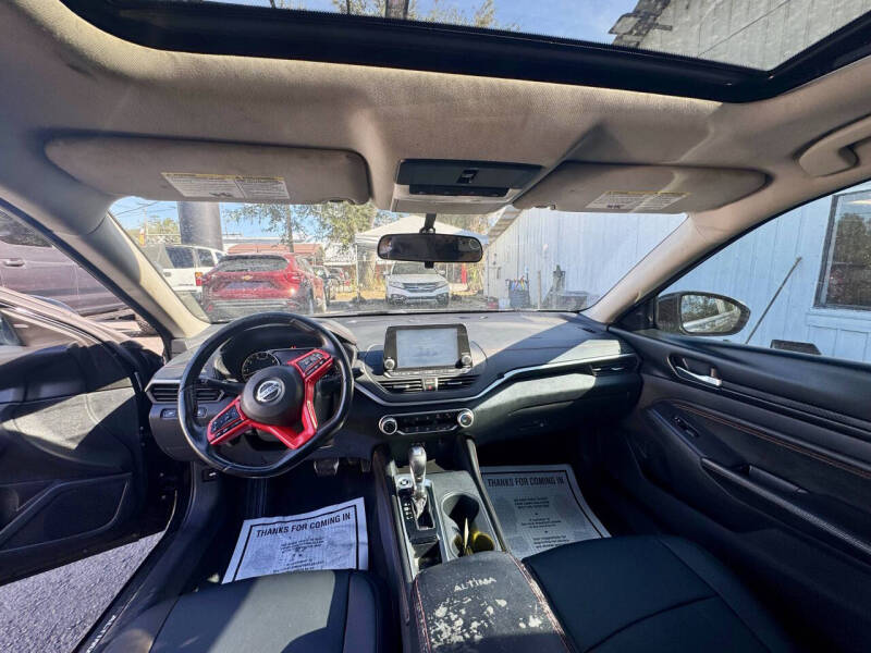 2019 Nissan Altima 2.5 SR