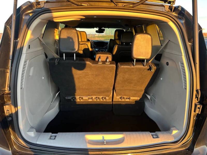 2021 Chrysler Pacifica Touring L