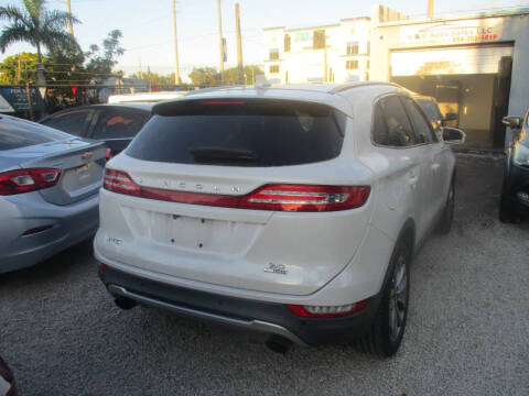 2015 Lincoln MKC