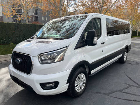2023 Ford Transit 350 XLT