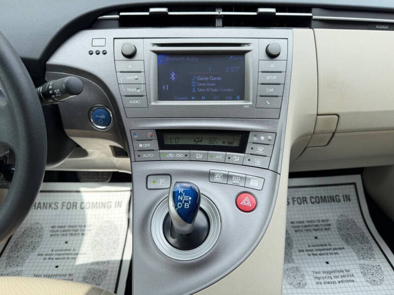 2012 Toyota Prius Two