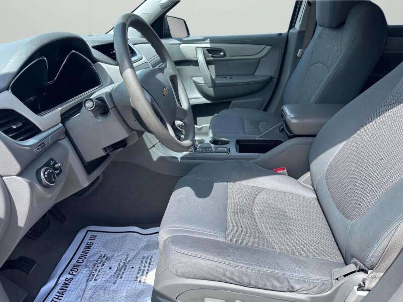 2016 Chevrolet Traverse LS