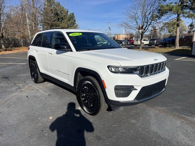 2024 Jeep Grand Cherokee Laredo