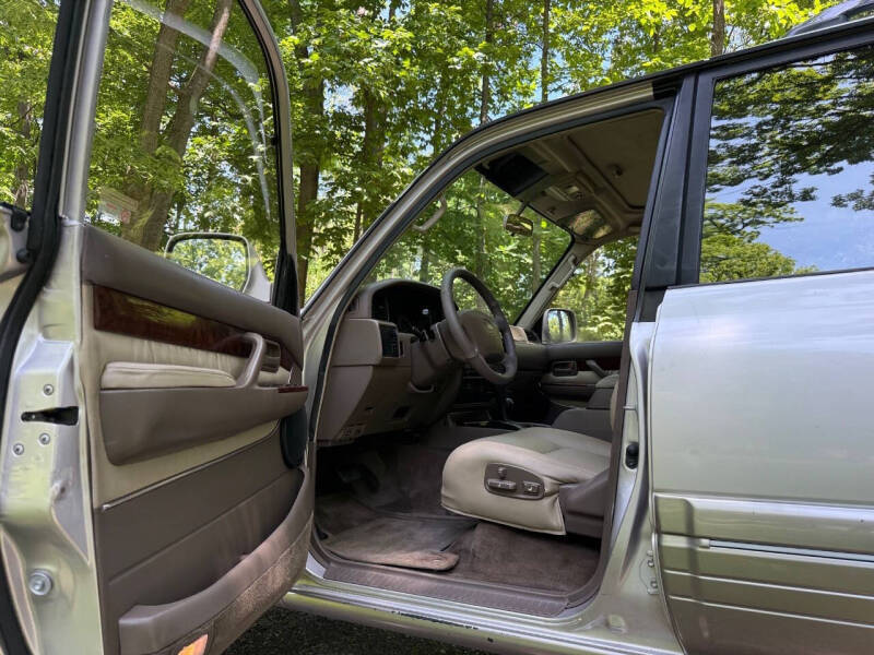 1996 Lexus LX 450