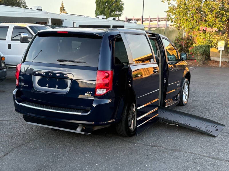 2014 Dodge Grand Caravan SXT