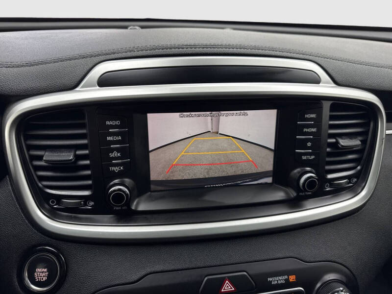 2020 Kia Sorento EX V6