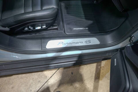 2018 Porsche Panamera 4S