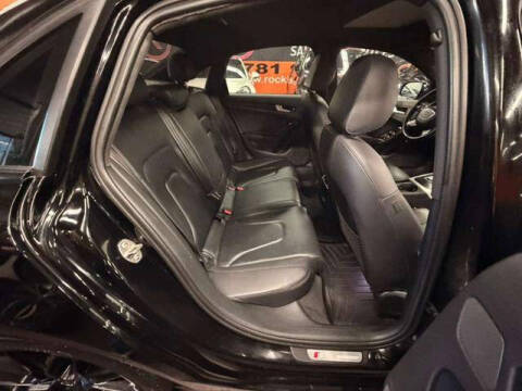 2015 Audi A4 2.0T quattro Premium