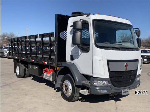 2022 Kenworth K270