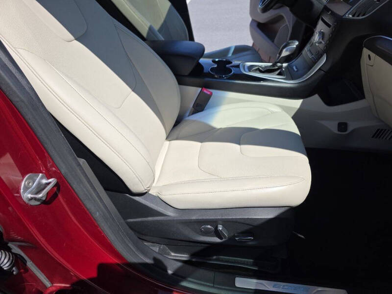 2018 Ford Edge Titanium