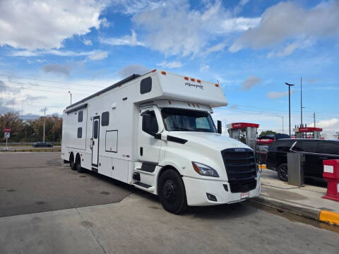 2025 Freightliner Cascadia