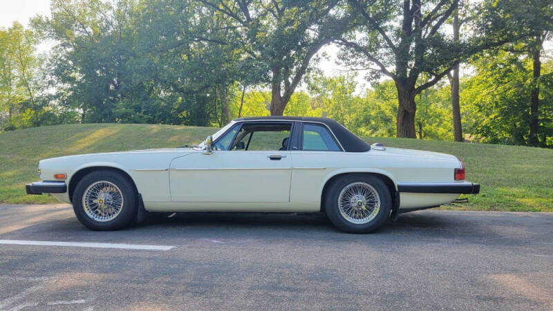 1988 Jaguar XJ-Series for sale at Hooked On Classics in Excelsior MN