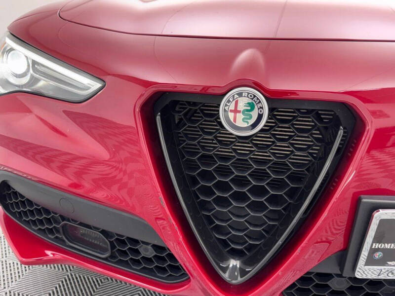 2022 Alfa Romeo Stelvio Sprint