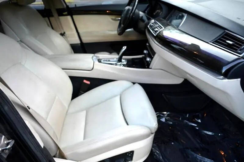 2010 BMW 5 Series 535i Gran Turismo