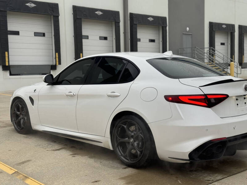 2017 Alfa Romeo Giulia Quadrifoglio