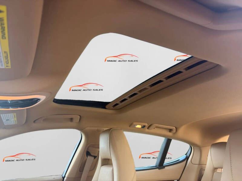 2012 Porsche Panamera