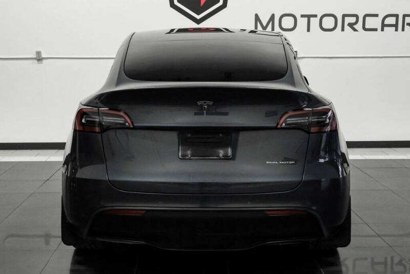 2022 Tesla Model Y Long Range