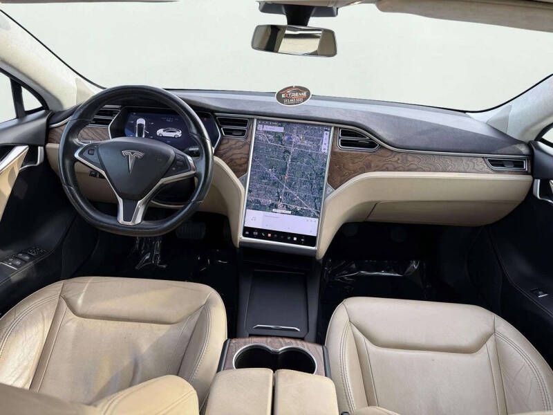 2016 Tesla Model S 75D