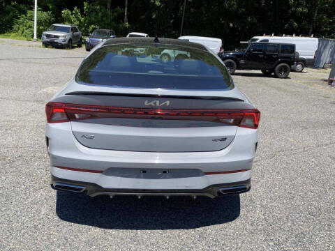 2022 Kia K5