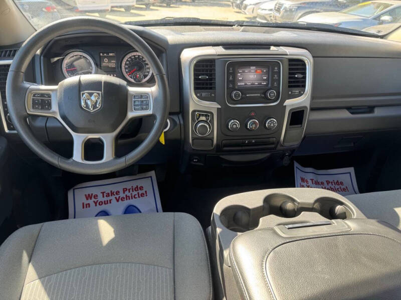 2023 RAM 1500 Classic SLT