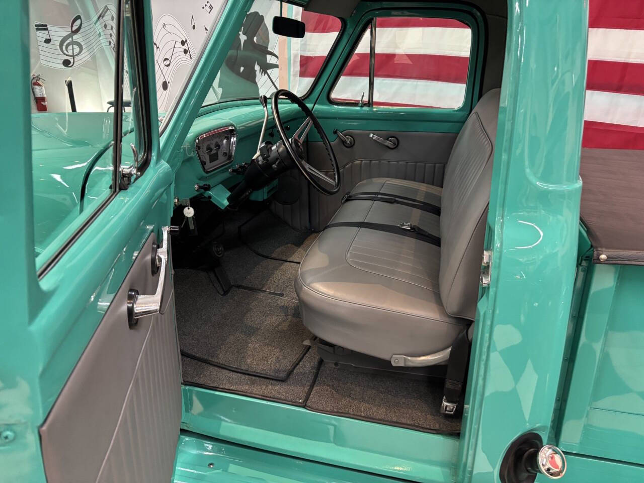 1953 Ford F-100 10