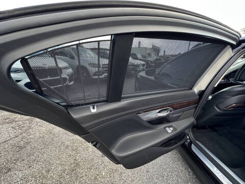 2020 BMW 7 Series M760i xDrive