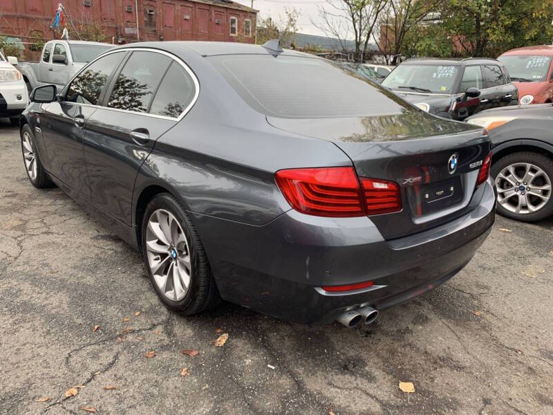 2016 BMW 5 Series 528i xDrive