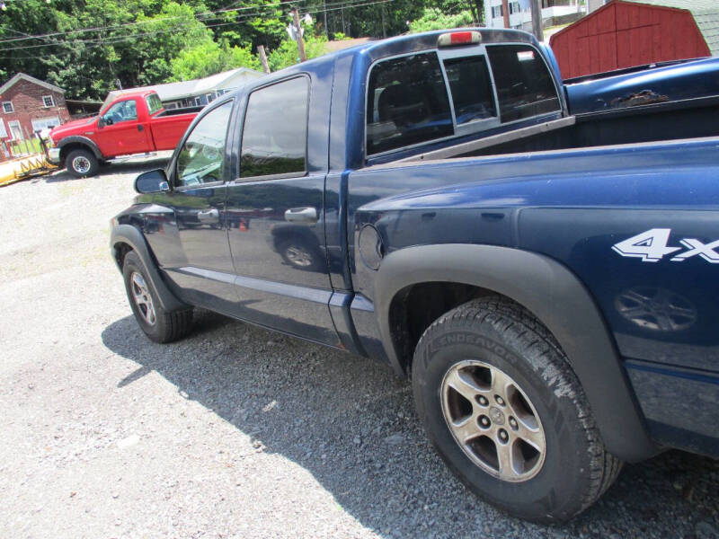 2005 Dodge Dakota SLT
