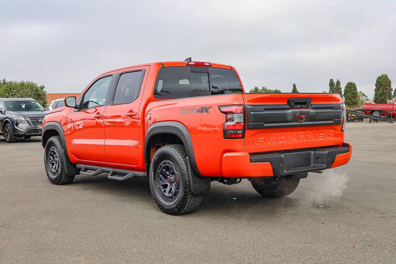 2025 Nissan Frontier PRO-4X