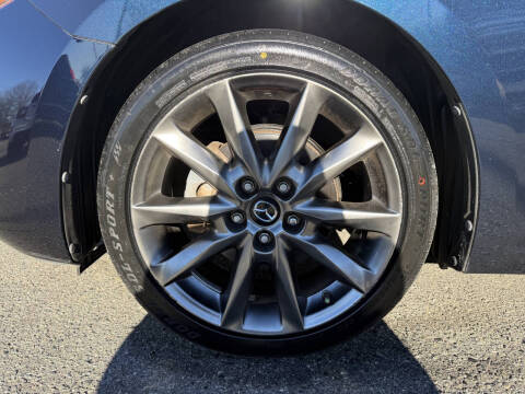 2018 Mazda MAZDA3 Touring