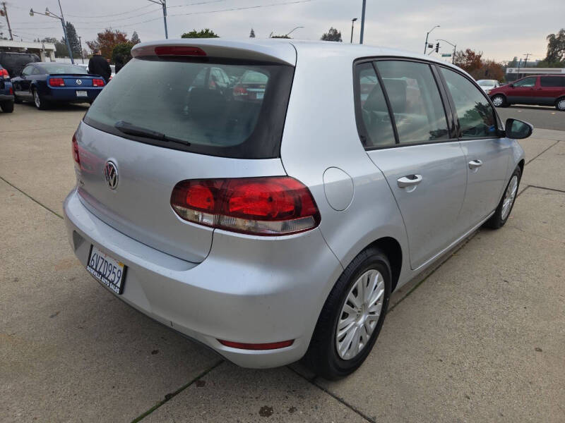 2012 Volkswagen Golf 2.5L PZEV
