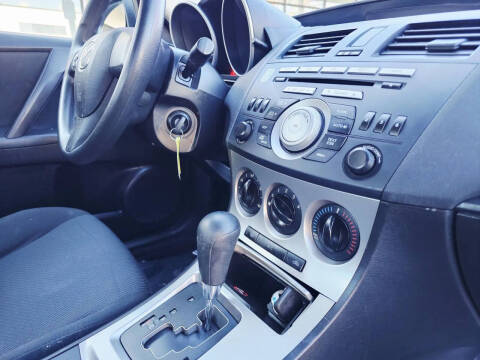 2010 Mazda MAZDA3 i Sport