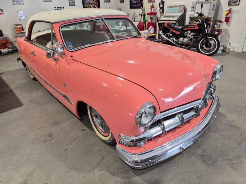 1951 Ford Crown Victoria
