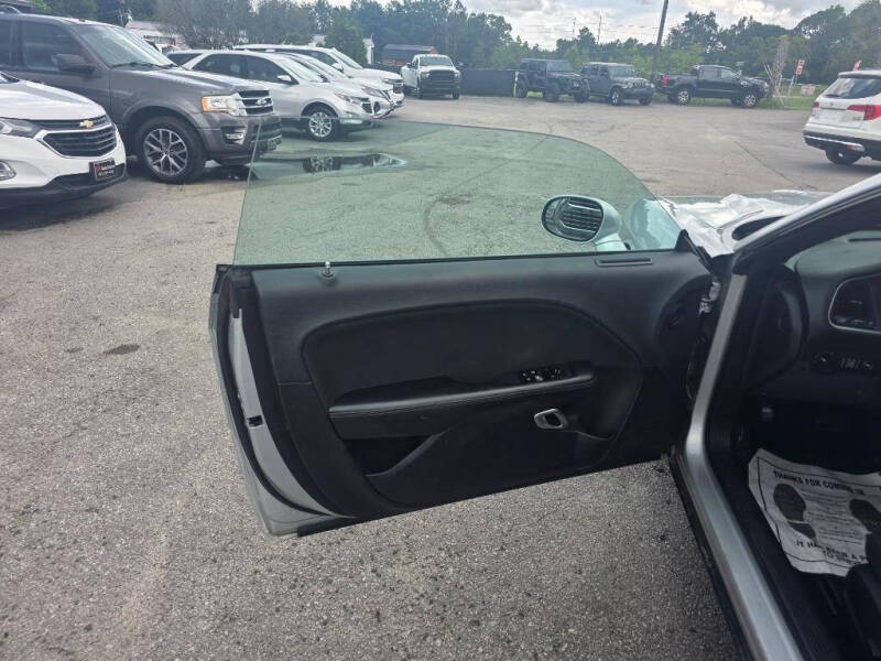 2019 Dodge Challenger SXT