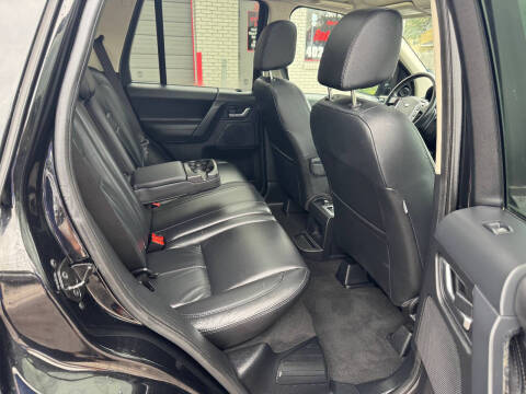 2012 Land Rover LR2 HSE LUX