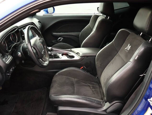 2018 Dodge Challenger 392 HEMI Scat Pack Shaker