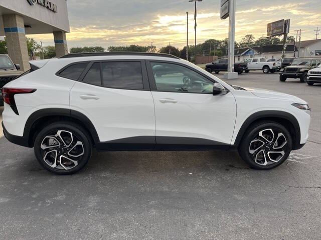 2024 Chevrolet Trax RS