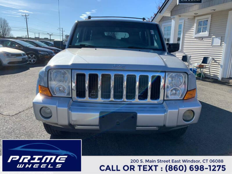 2007 Jeep Commander Sport